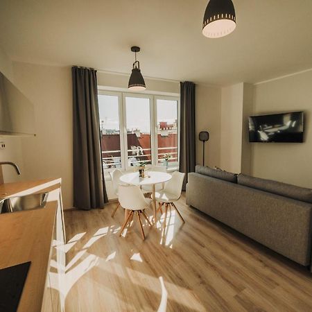 New Equipped Apartment In The City Center Плзень Екстер'єр фото